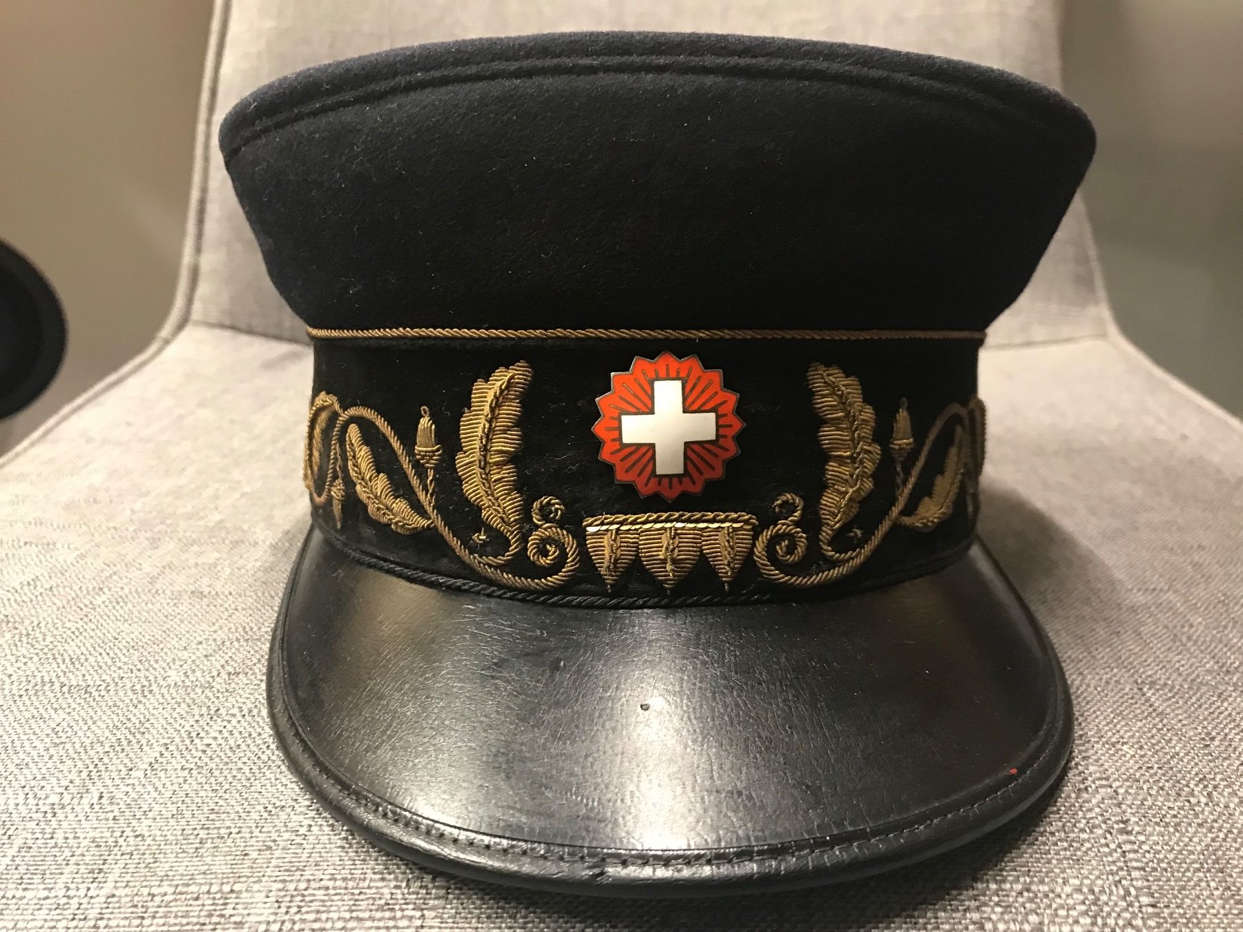 SBB/CFF/FFS Uniformi: SBB / Privatbahn Vorstand Mütze – Usato da Erschwil venduto da Freitag1