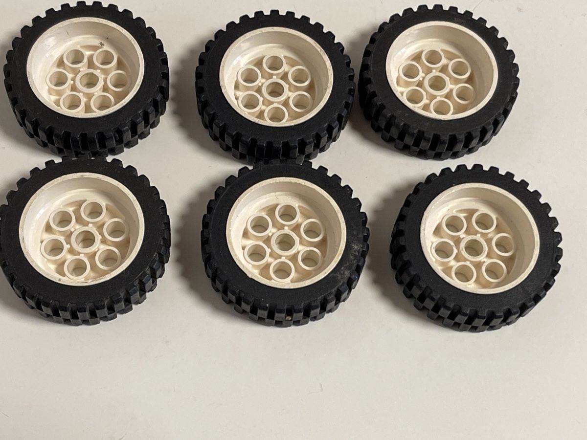 Lego Giocattoli: Lego - 6 Technik Räder 13 x 24 – Usato da Gelterkinden venduto da cobra0110 1