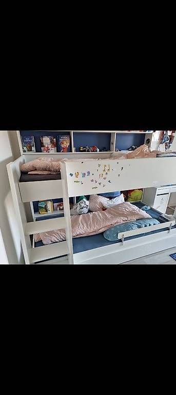 Conforama Letti: Lit superposé robuste avec étagères intégrées,idéal enfants – Usato da Courtepin venduto da marco_polo_xiii
