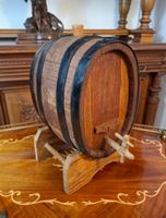 Dekoratives Weinfass Holzfass Dekoration Vintage