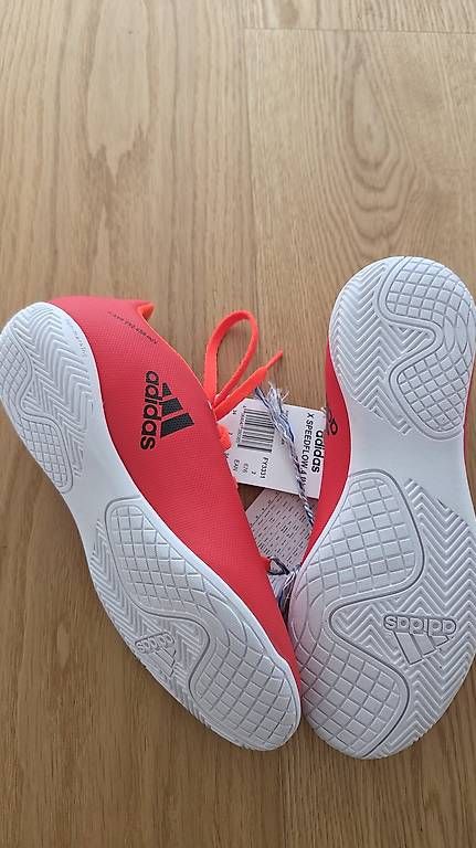 Scarpe per ragazzi: Hallenschuh Adidas Gr.34 – Nuovo e nell'imballaggio originale da Eggersriet venduto da monibenz79 1