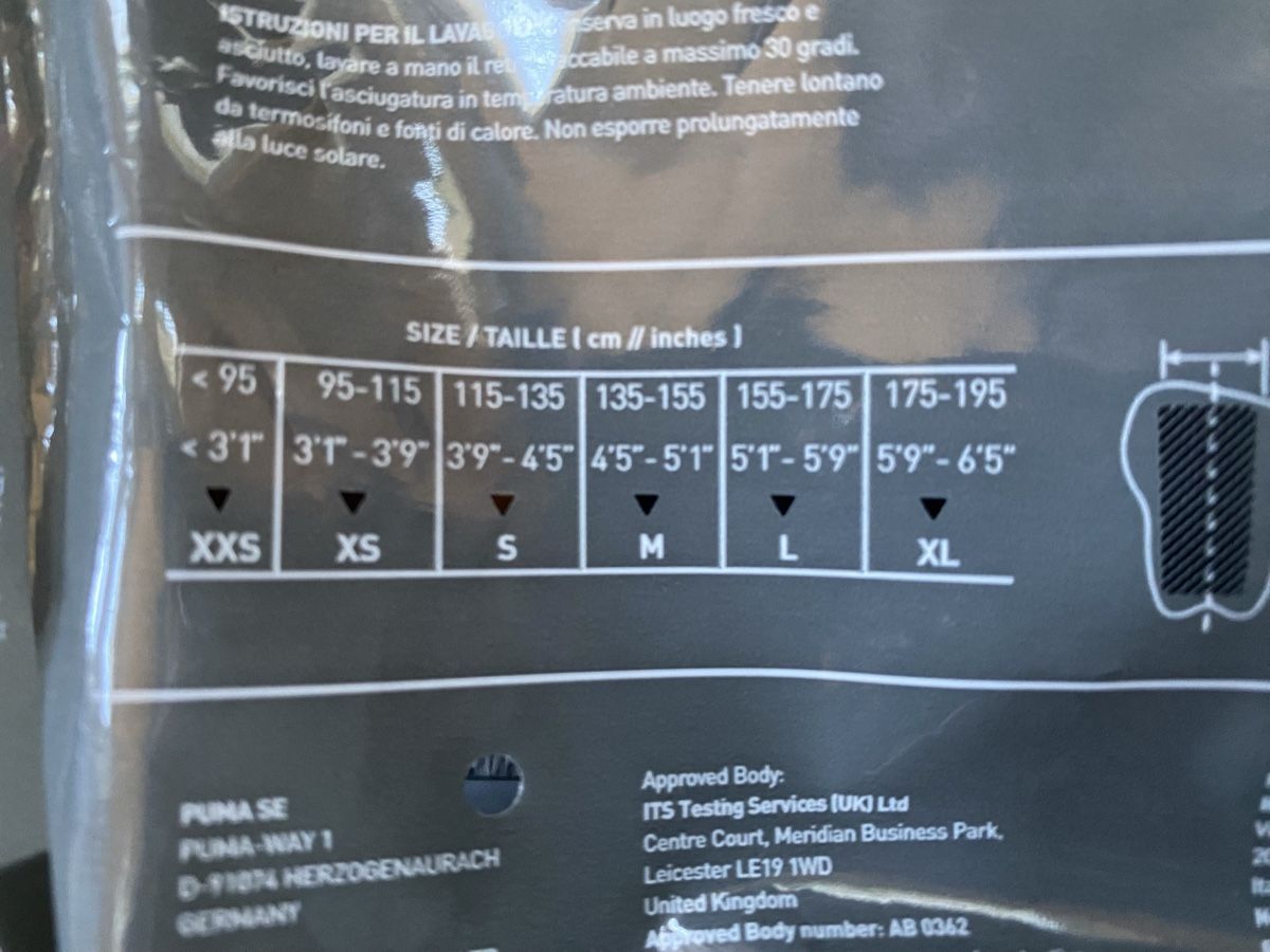 Puma Protections: Kinder-Schienbeinschoner Puma – D'occasion à Urnäsch par Triwal 2