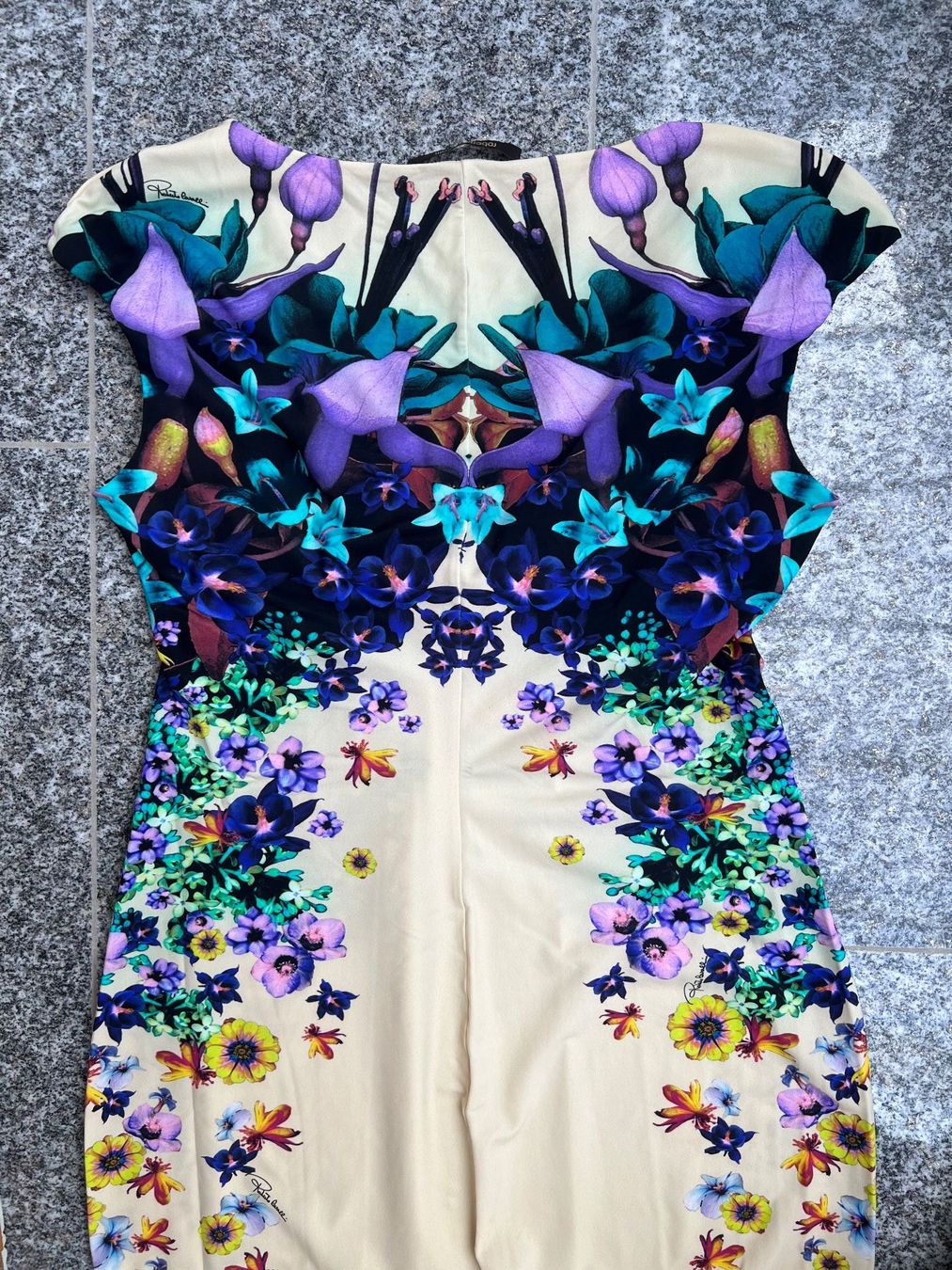 Roberto Cavalli Vestiti: Kleid von Roberto Cavalli – Usato da Remigen venduto da Orlana7 1