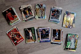 Lot de 100 cartes de basket NBA