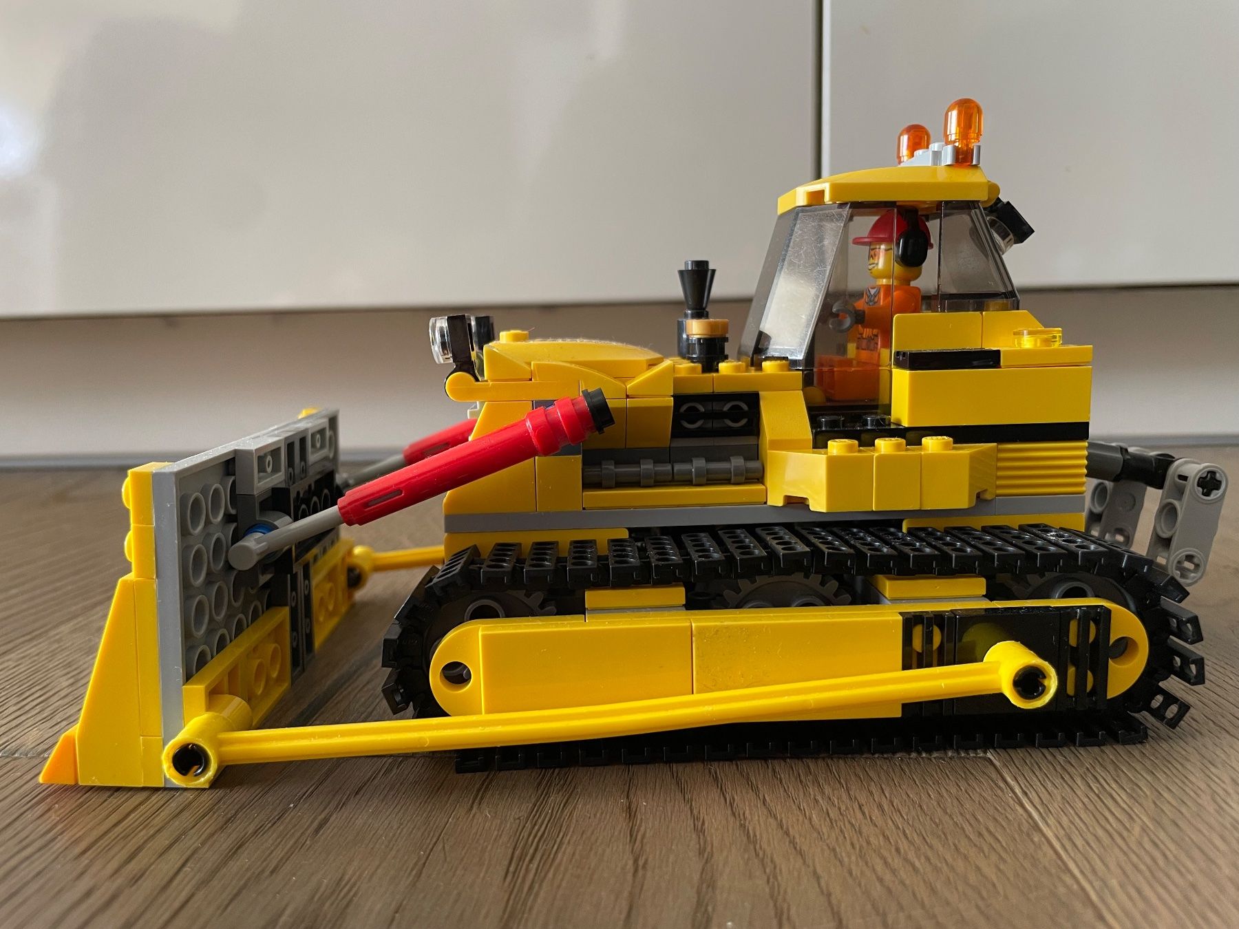 Lego Kit di costruzioni: Lego 60074 Le bulldozer – Usato da Satigny venduto da gislerl 1
