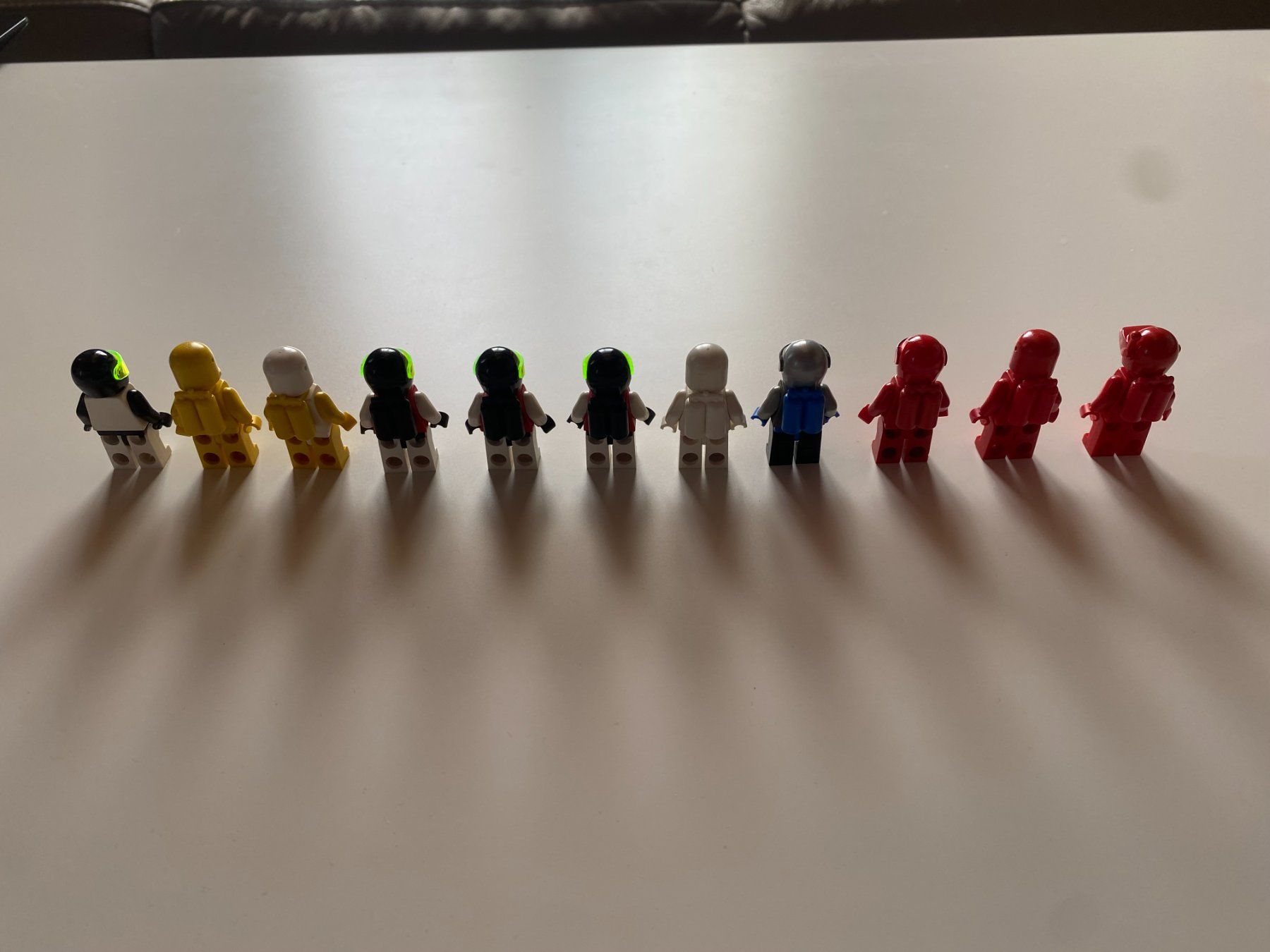 Lego Giocattoli: LEGO - 11 - DIVERSE - SPACE - FIGUREN – Usato da Gelterkinden venduto da ajdt4 3