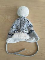 Süsse Jungen Mütze mit Fleece zum Binden Gr 74 NEU