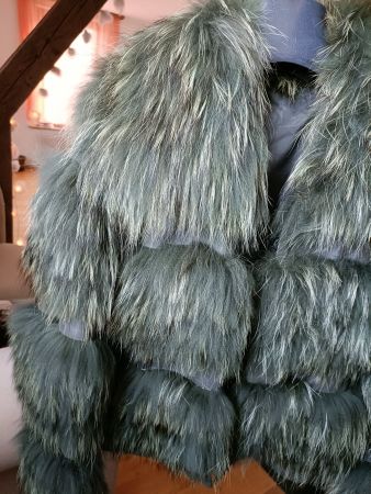 Stefanel Pelzjacke perfekter Zustand