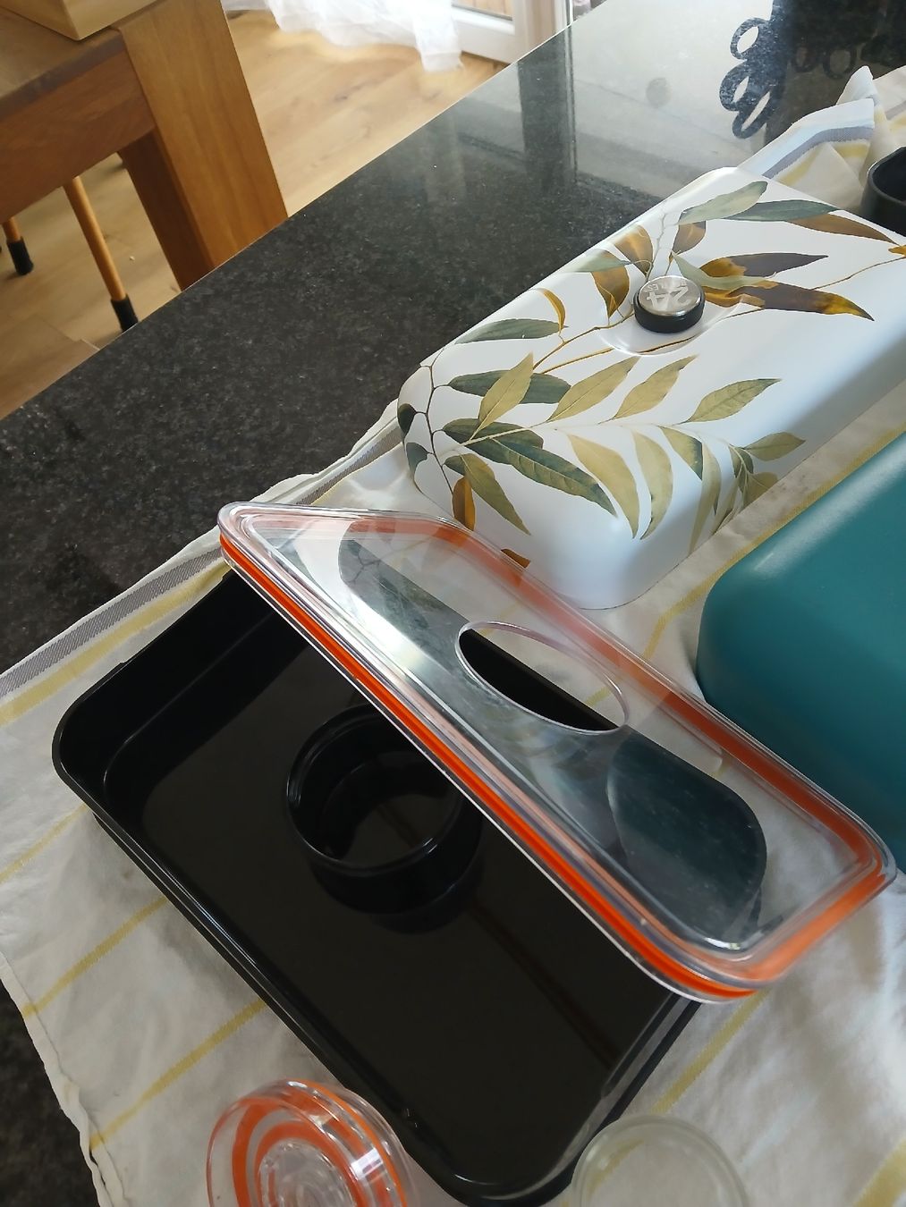 Recipients et similaires: Lunchbox von Bottle 24  – D'occasion à Fislisbach par Quirlig07 1