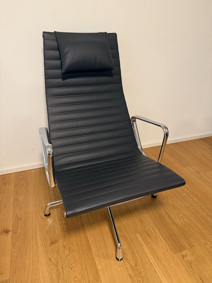 Vitra Poltrone: Vitra EA124 Aluminium Chair – Usato da Embrach venduto da ale_x8qw