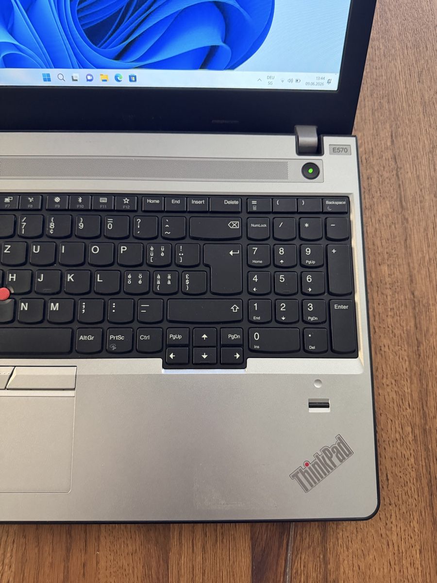Lenovo Notebook: Notebook - Lenovo ThinkPad E570 - Ab 1 Fr..!  – Usato da Zürich venduto da ersel 2