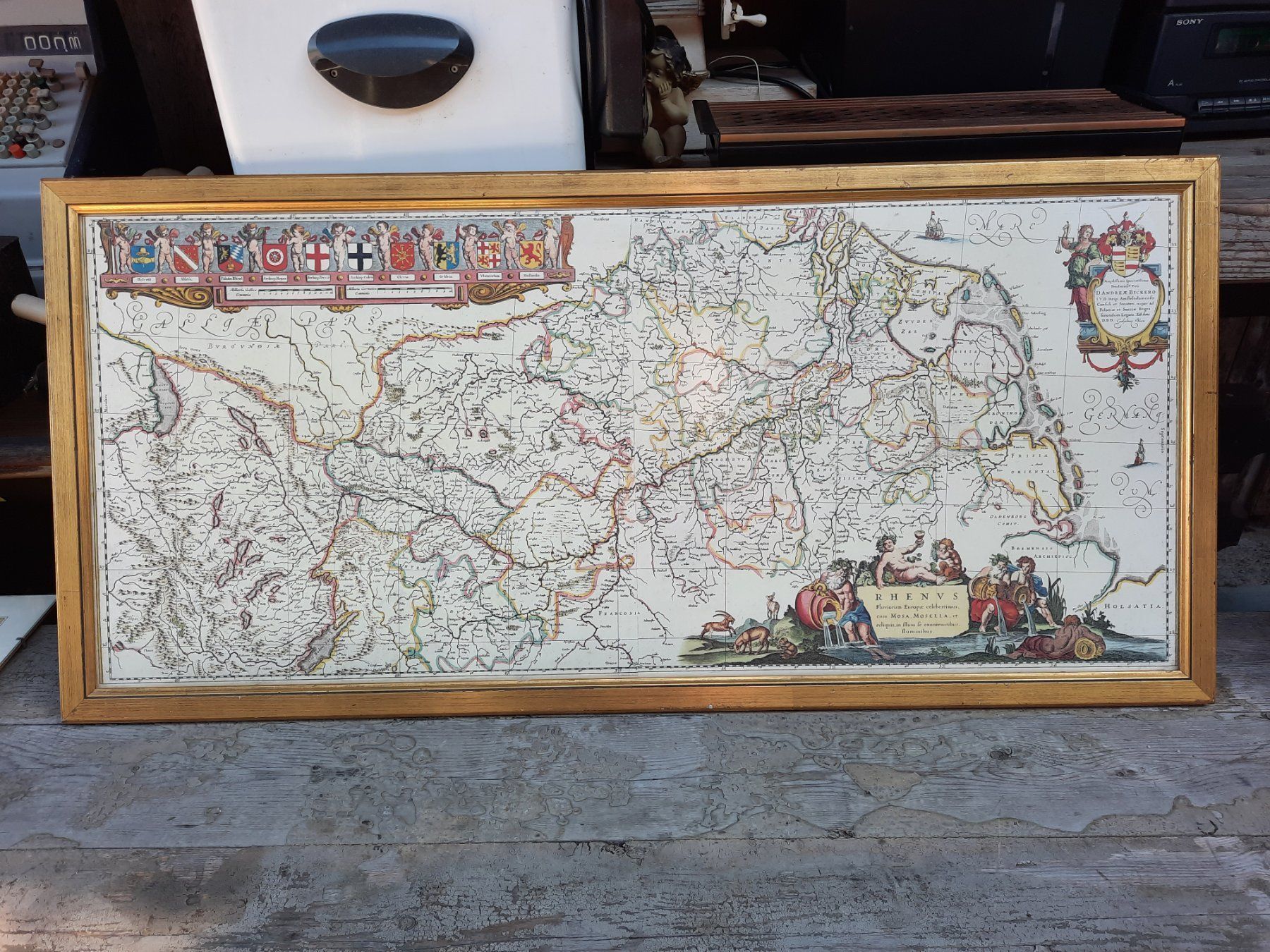 Cartes géographiques & atlas: Kartenbild m. Rahmen Schweiz bis Holland – D'occasion à Weinfelden par JoeBaer