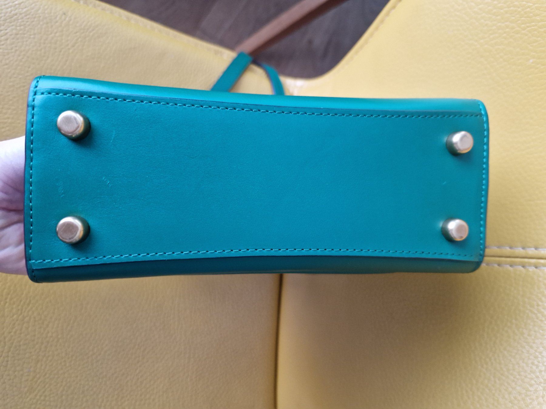 Coach Taschen für Damen: Original Coach Handtasche, grün, top handle – Gebraucht aus Erlinsbach SO von ULIKH 2