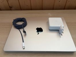 Apple MacBook Pro M3 Pro 14" (Nov.23) 18GB RAM, 512 Storage