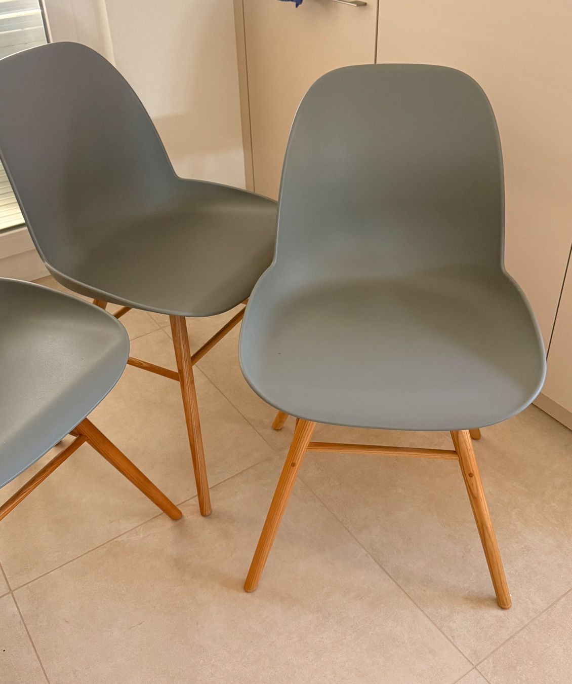 Pfister Chaises: 4 Designer Stühle, neuwertig – Neuf (Voir description) à Pratteln par Claudi66 1
