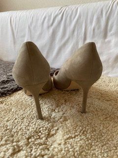 Jimmy Choo Chaussures femmes: Jimmy Choo Romy Suede Pumps Light Grey Size 37 – Neuf (Voir description) à Bernhardzell par Sunka0 3
