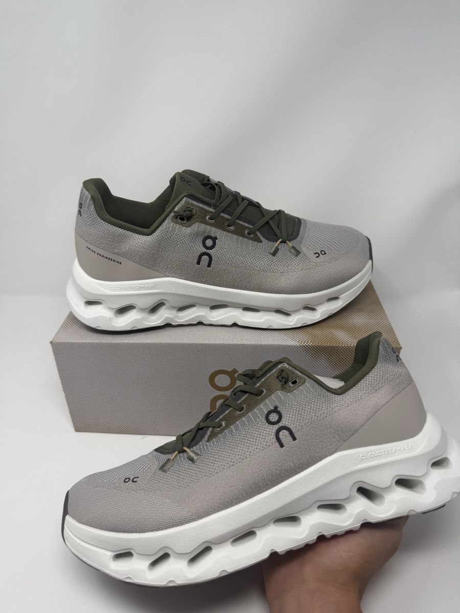 On Chaussures hommes: On Running Cloudtilt Grösse 43 EU Olive  – Neuf avec emballage d'origine à Luzern par kim221080
