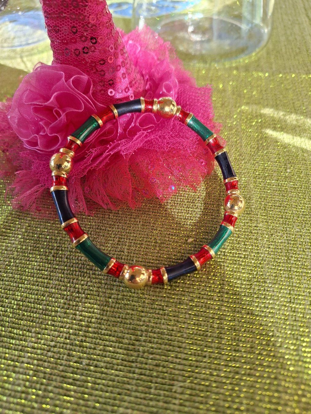 Bracciali & Braccialetti: Bracelet Vintage – Usato da St-Triphon venduto da Jldr0