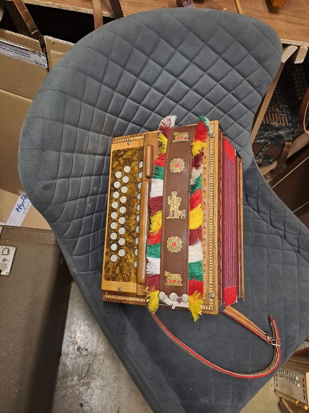 Musikinstrumente: zanin orgeli ton A  – Gebraucht aus Villeneuve von BibiVintage 8