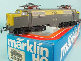 Märklin H0 3055 E-Lok BR 1205 NS, neuwertig
