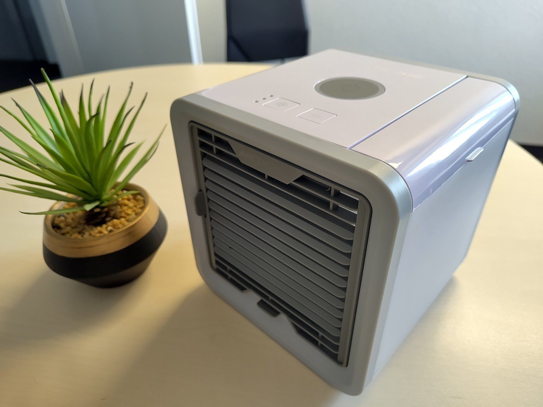Livington Condizionatori: Mini climatiseur Livington Arctic Air – Usato da Genève venduto da DigitalEco 2
