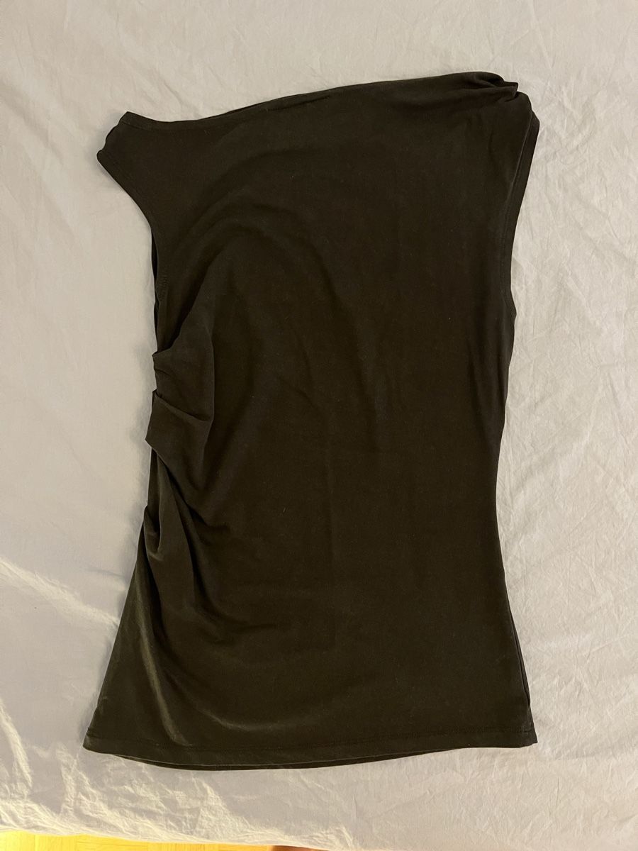 Weekday Tops: Shirt Weekday schwarz Grösse S – D'occasion à Zürich par sop_xbd7 1