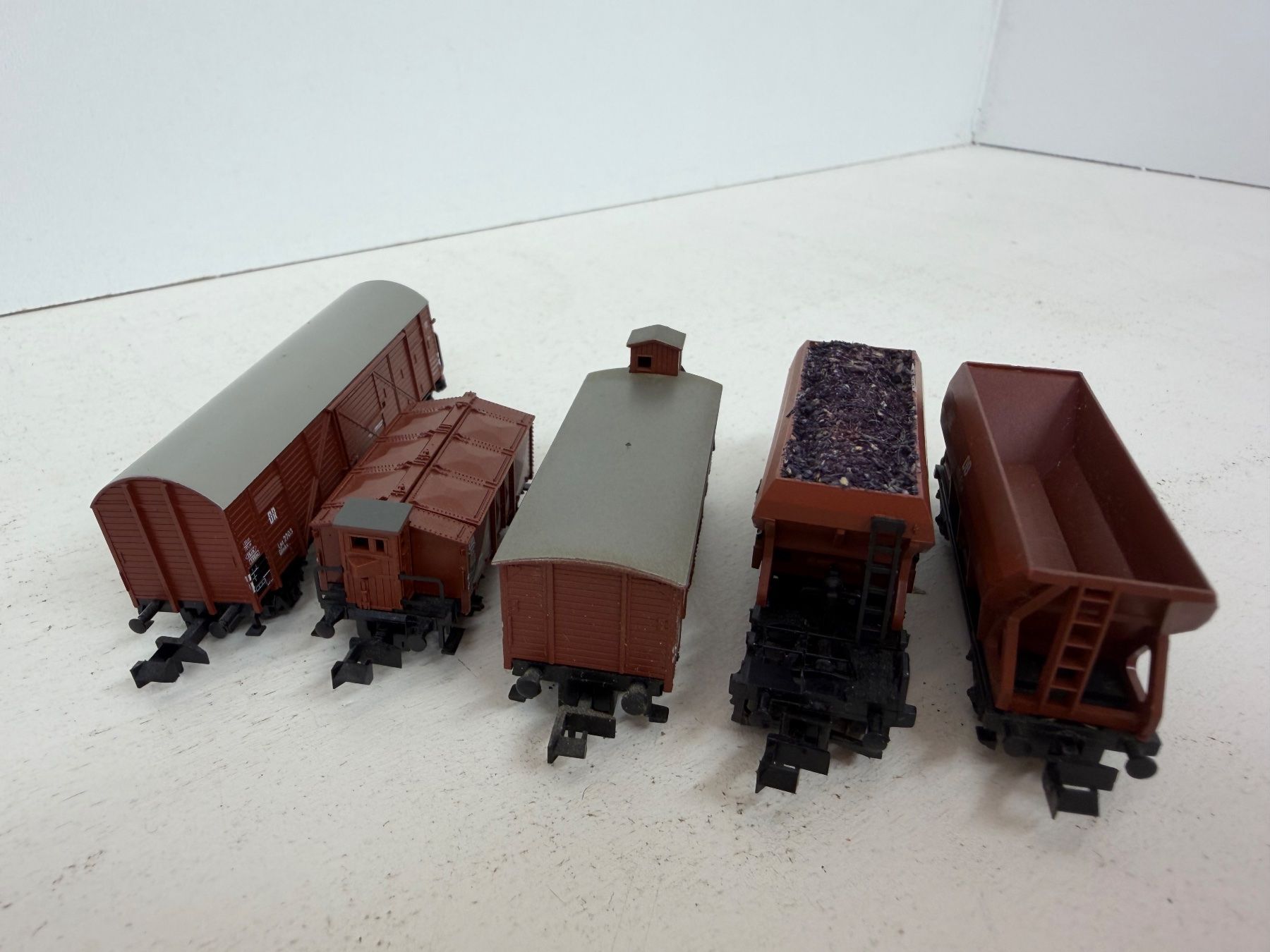 Trix Modelleisenbahnen: Trix  13623, 13667 Güterwagen – Gebraucht aus Büsserach von ModellbahnDepot 3