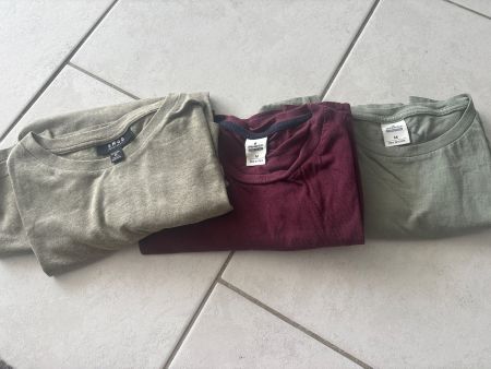 3x T-Shirts Grösse M neuwertig