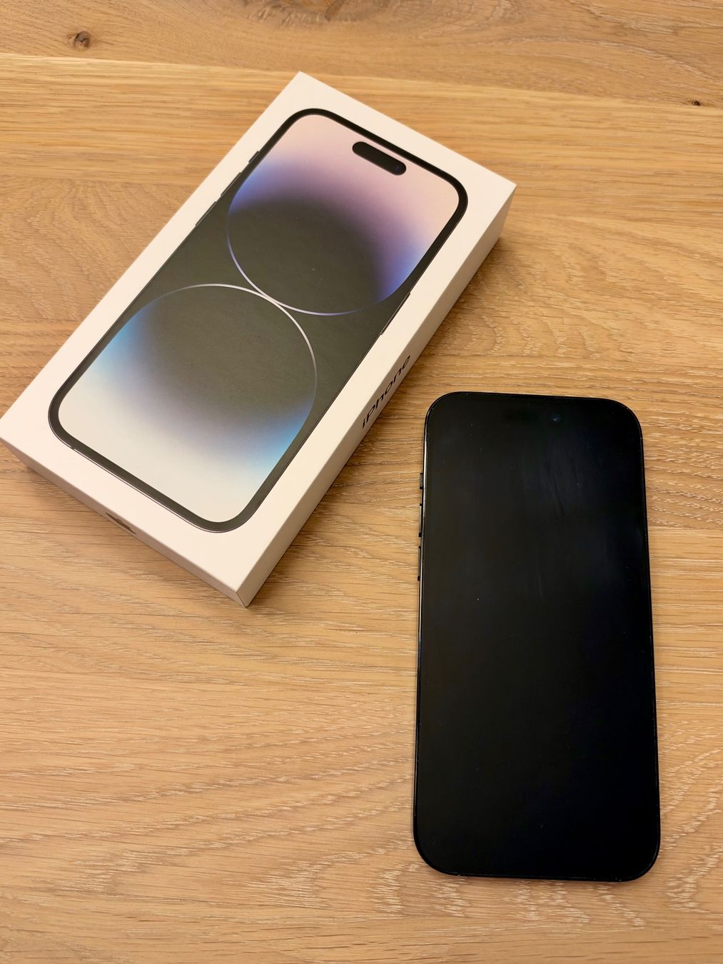 Apple Telefoni cellulari / Smartphones: Apple iPhone 14 Pro 256 GB Space Black – Usato da Kilchberg ZH venduto da kku_pv69 1