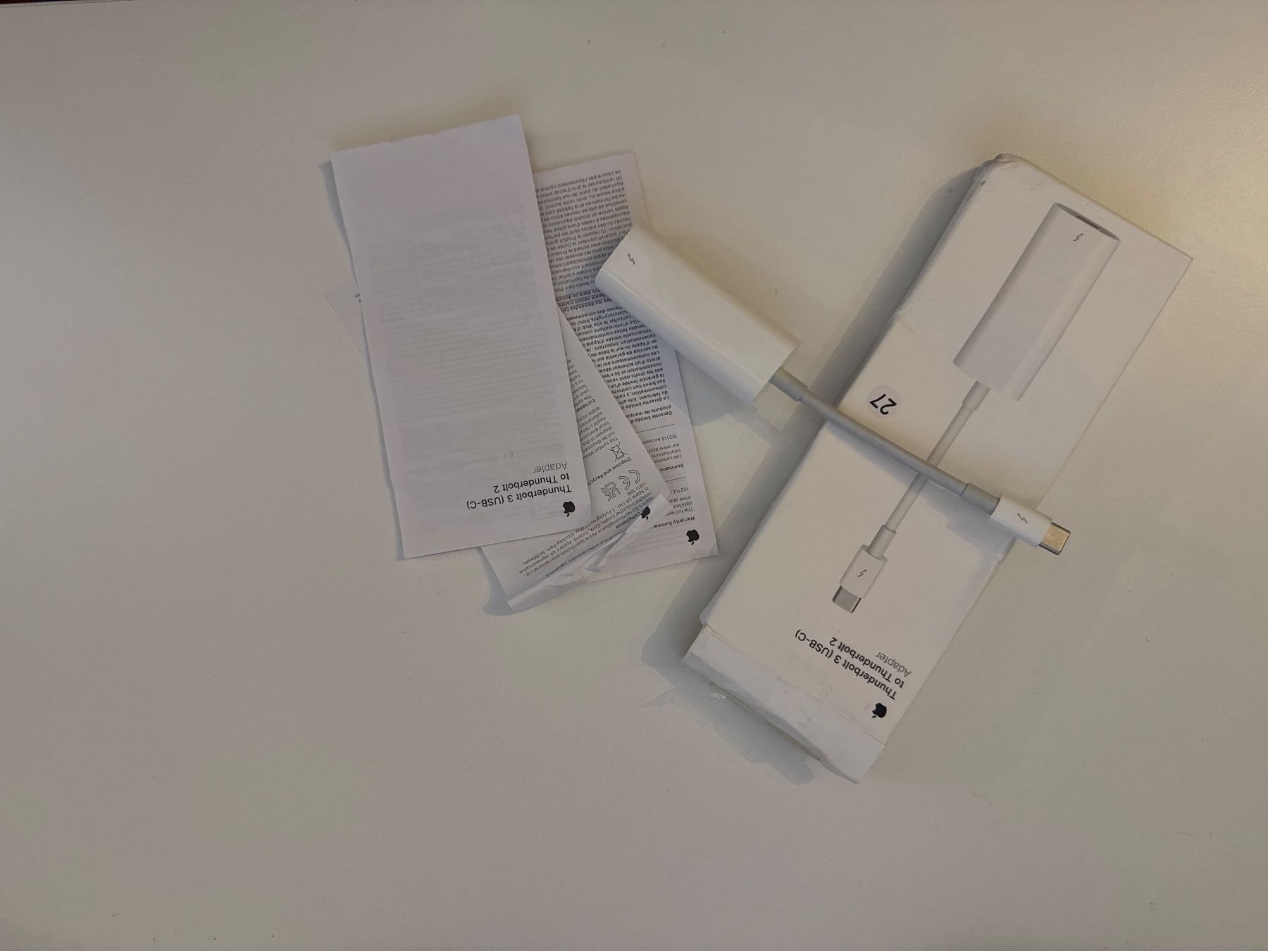 Apple Laufwerke & Adapter: Thunderbolt 3 (USB-C) to Thunderbolt 2 – Gebraucht aus Weinfelden von rethab