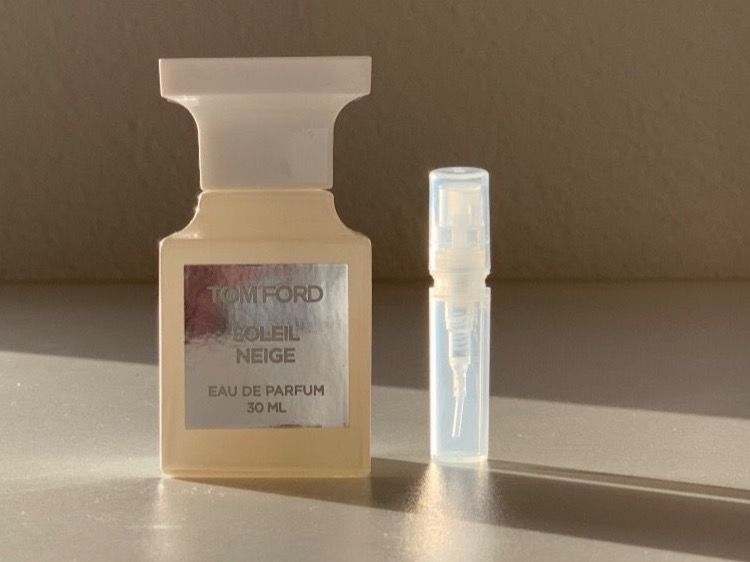 Tom Ford Profumi & Eau de Toilette: Soleil Neige - Tom Ford -  2ml – Usato da Zug venduto da grivis