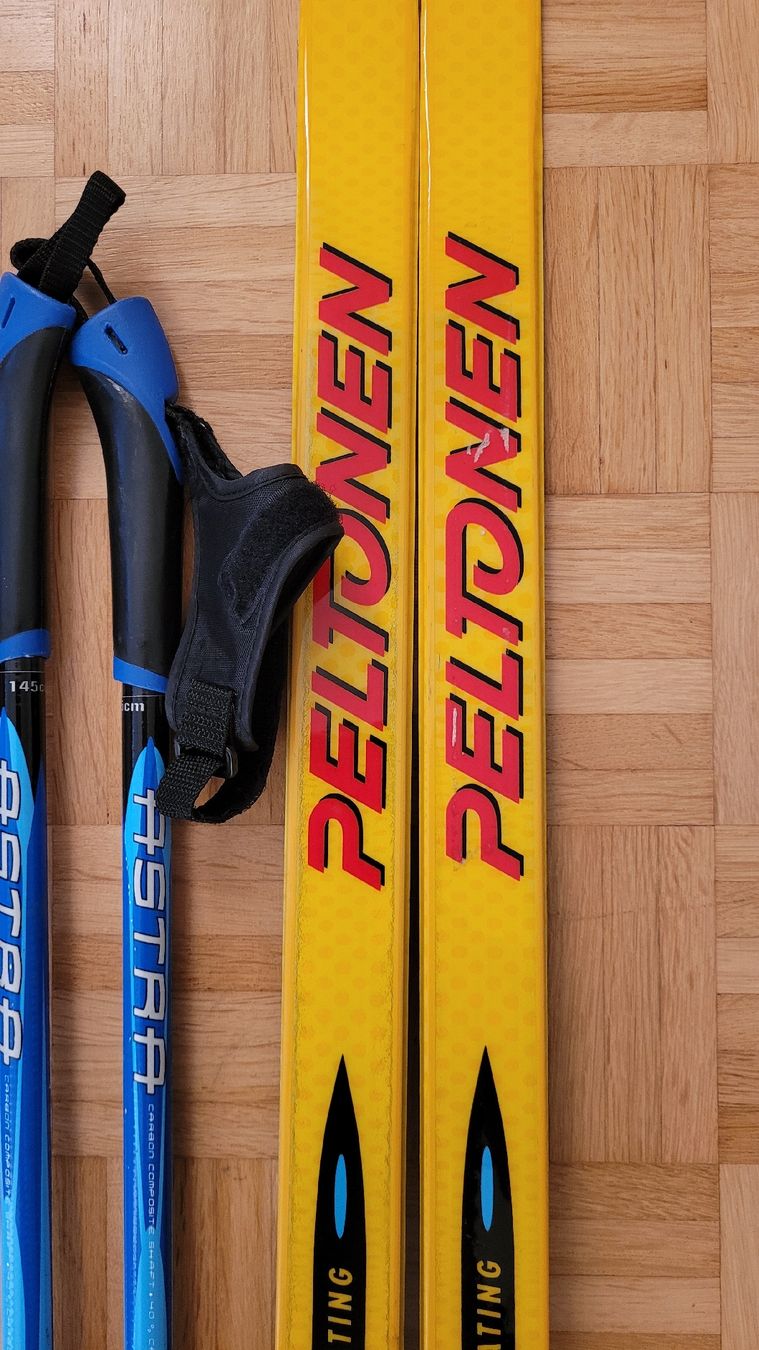 Sci: Langlaufski Peltonen Skating + Stöcke – Usato da Birsfelden venduto da samurai99