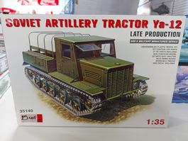 Sowjetischer Artillerie Traktor Ya-12