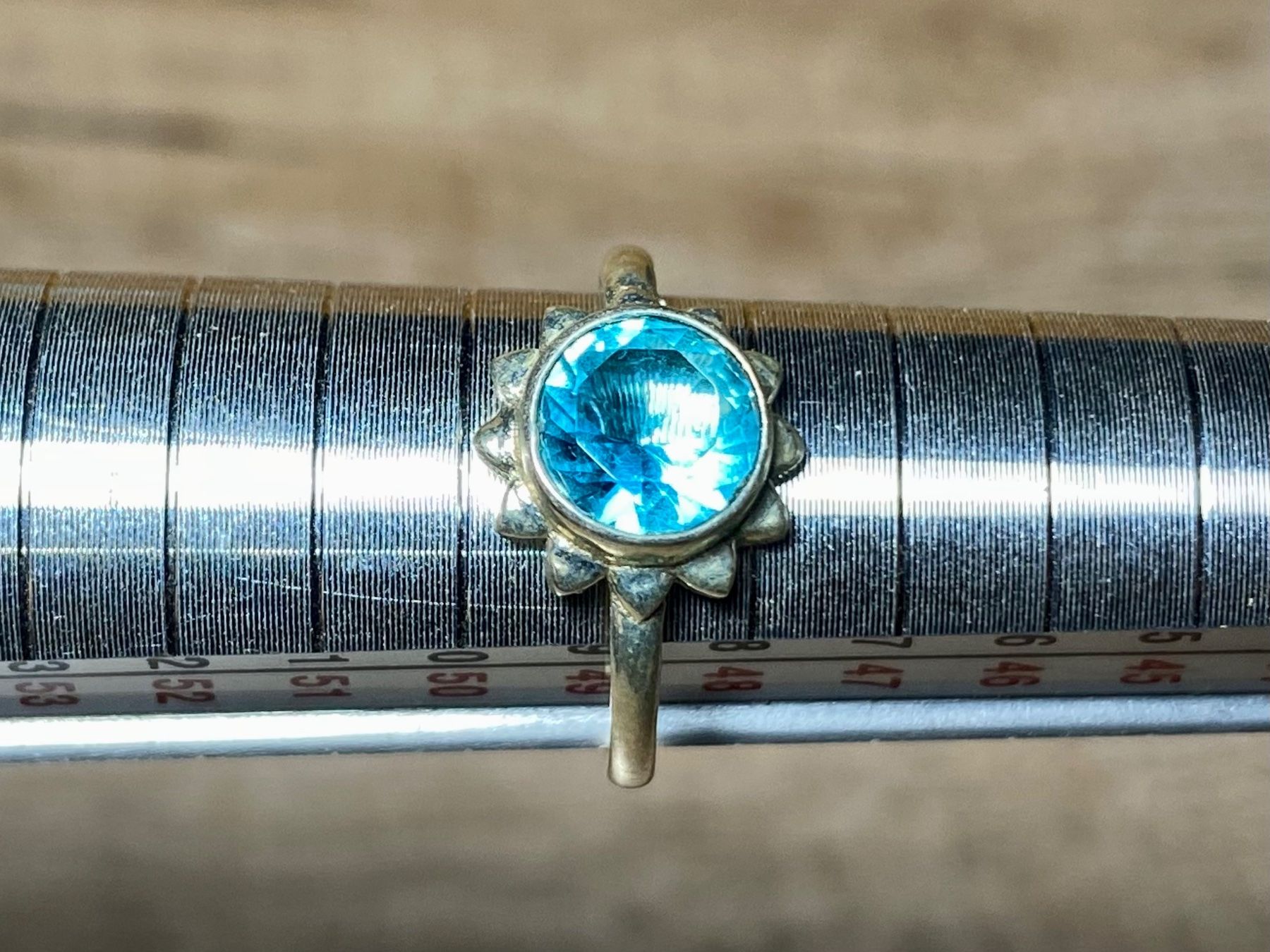 Anelli: Feiner 925 Silber Ring mit natürlichem Blautopas – Nuovo e nell'imballaggio originale da Laax venduto da Kiki_Kingdom3