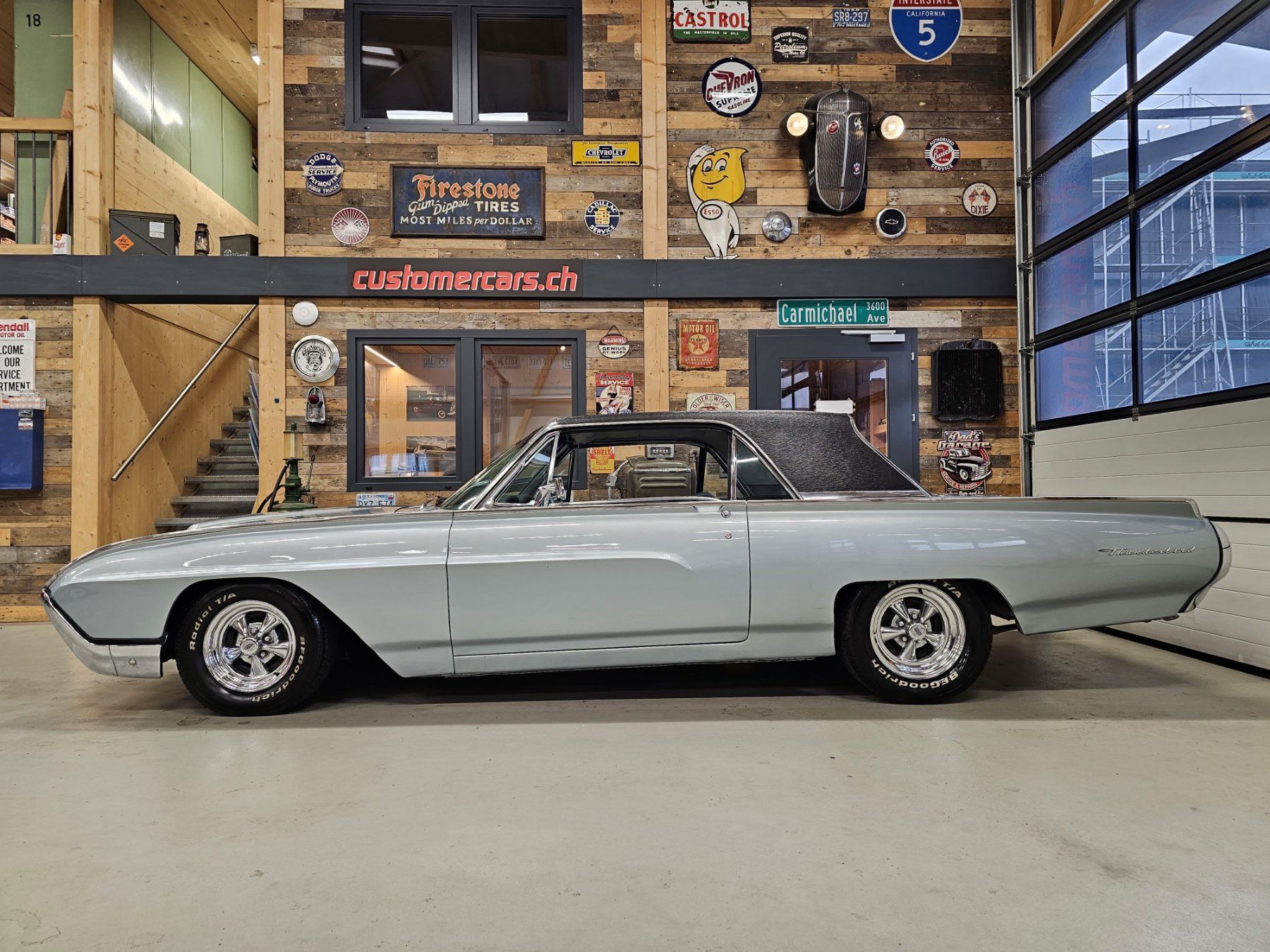 Ford (Usa) Automobili: Ford Thunderbird – Usato da Rafz venduto da CuCaRafz 1