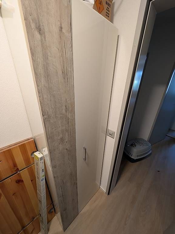Schränke: Haushaltsschrank – Gebraucht aus Herisau von Mister.Vagabond 1