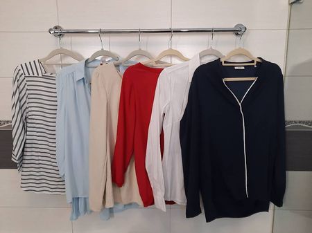 6 Damen Marke Blusen Gr.36 - ein Preis !