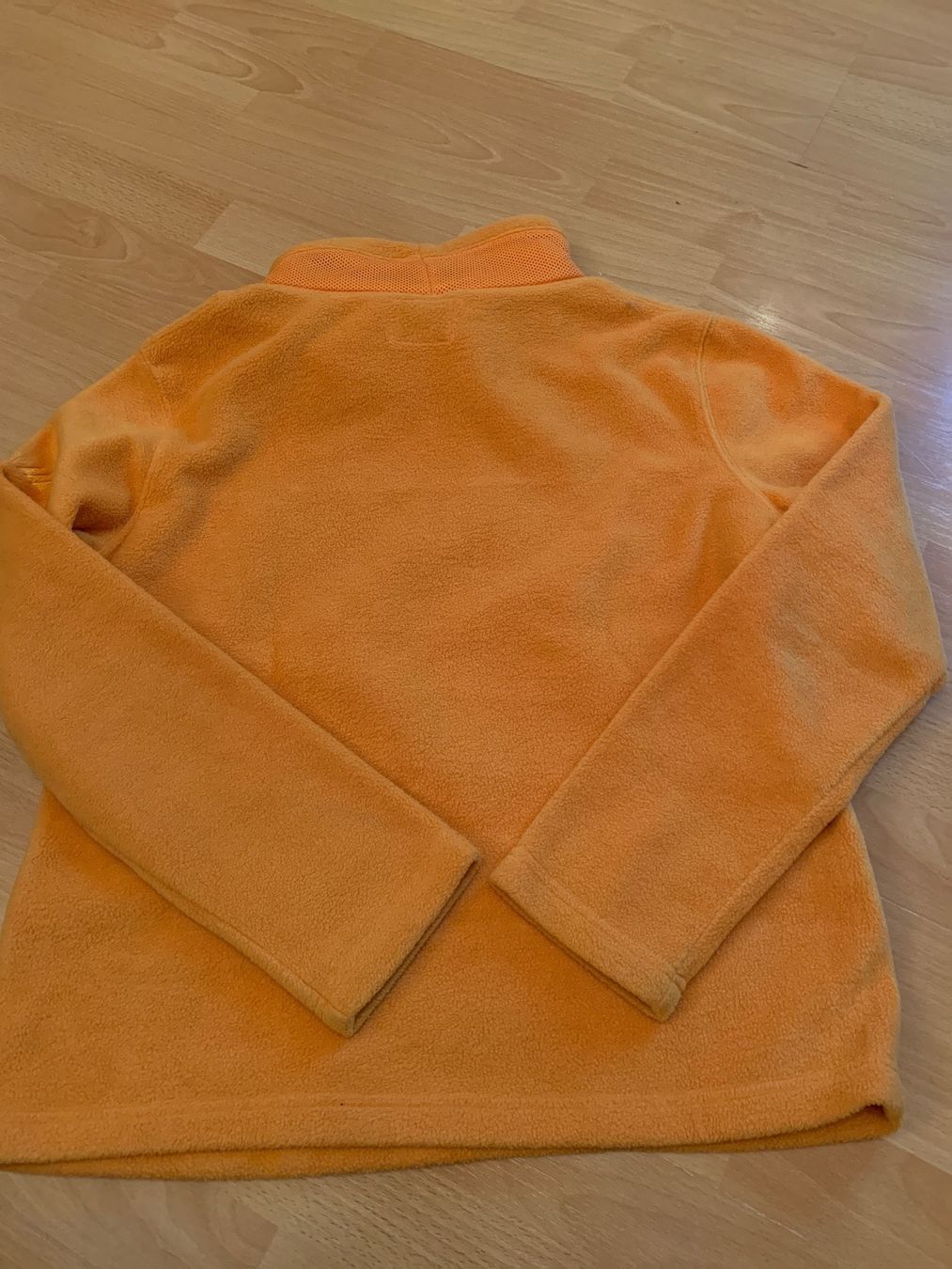 Maglioni & Felpe: Joli pull polaire jaune-orange Eric Tabarly taille S – Usato da MEYRIN venduto da Gwendo10 1