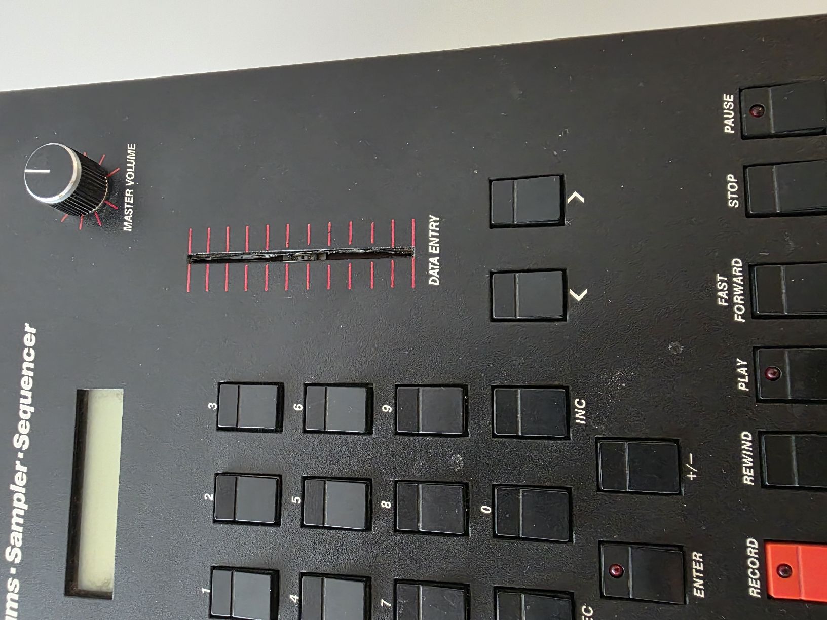 Sequential Instruments de musique: Sequential Circuits Studio 440 Sampler + 47 Disketten-Set – D'occasion à Herisau par Warehouse97 6