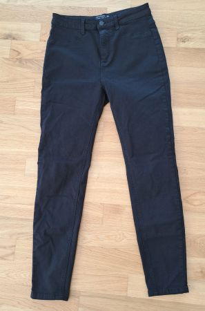 Schwarze Jeans von Chicorée / Gr. 36