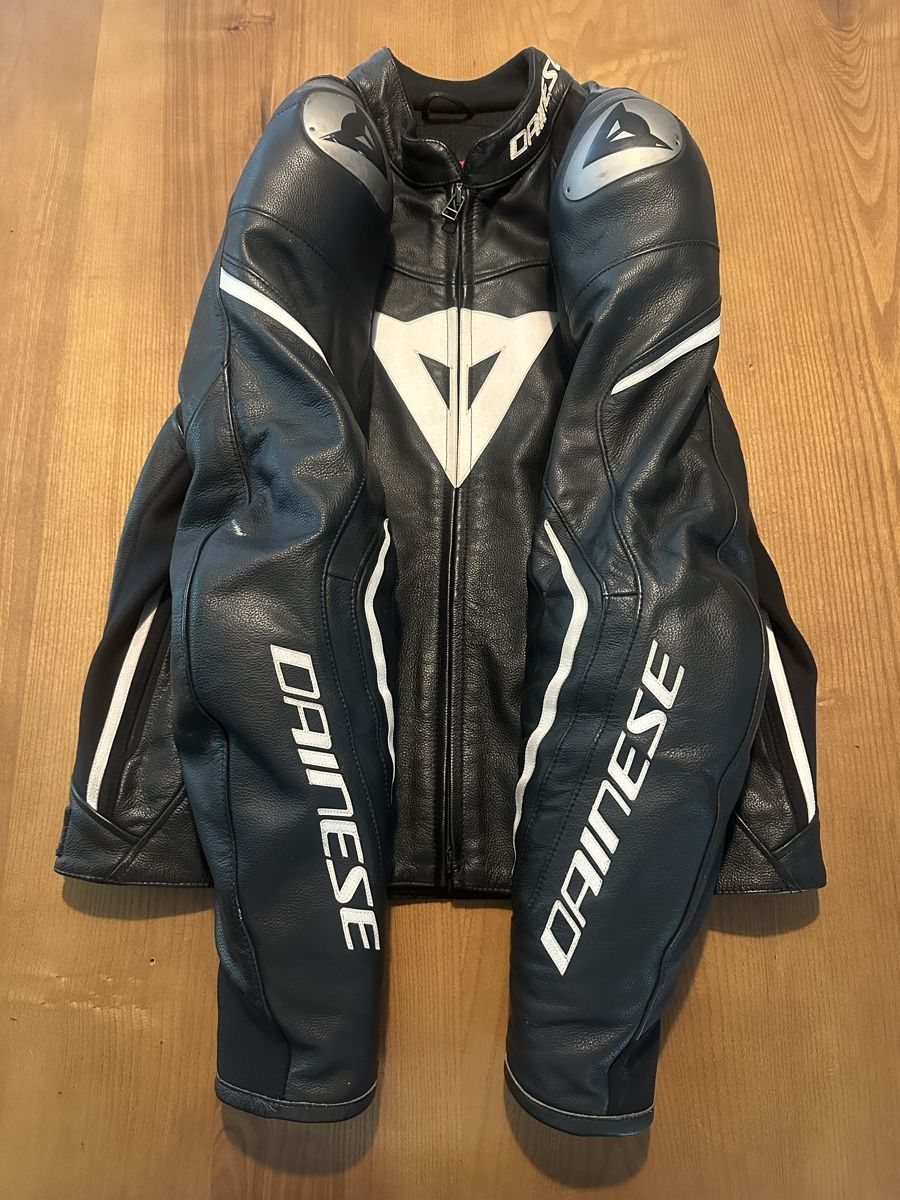 Dainese Giacche: Dainese leather jacket  – Usato da Walperswil venduto da 1pe_2rbz 1