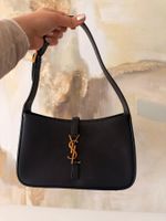 YSL Le 5 à 7 Hobo Bag praktisch neu, NP CHF 1'920