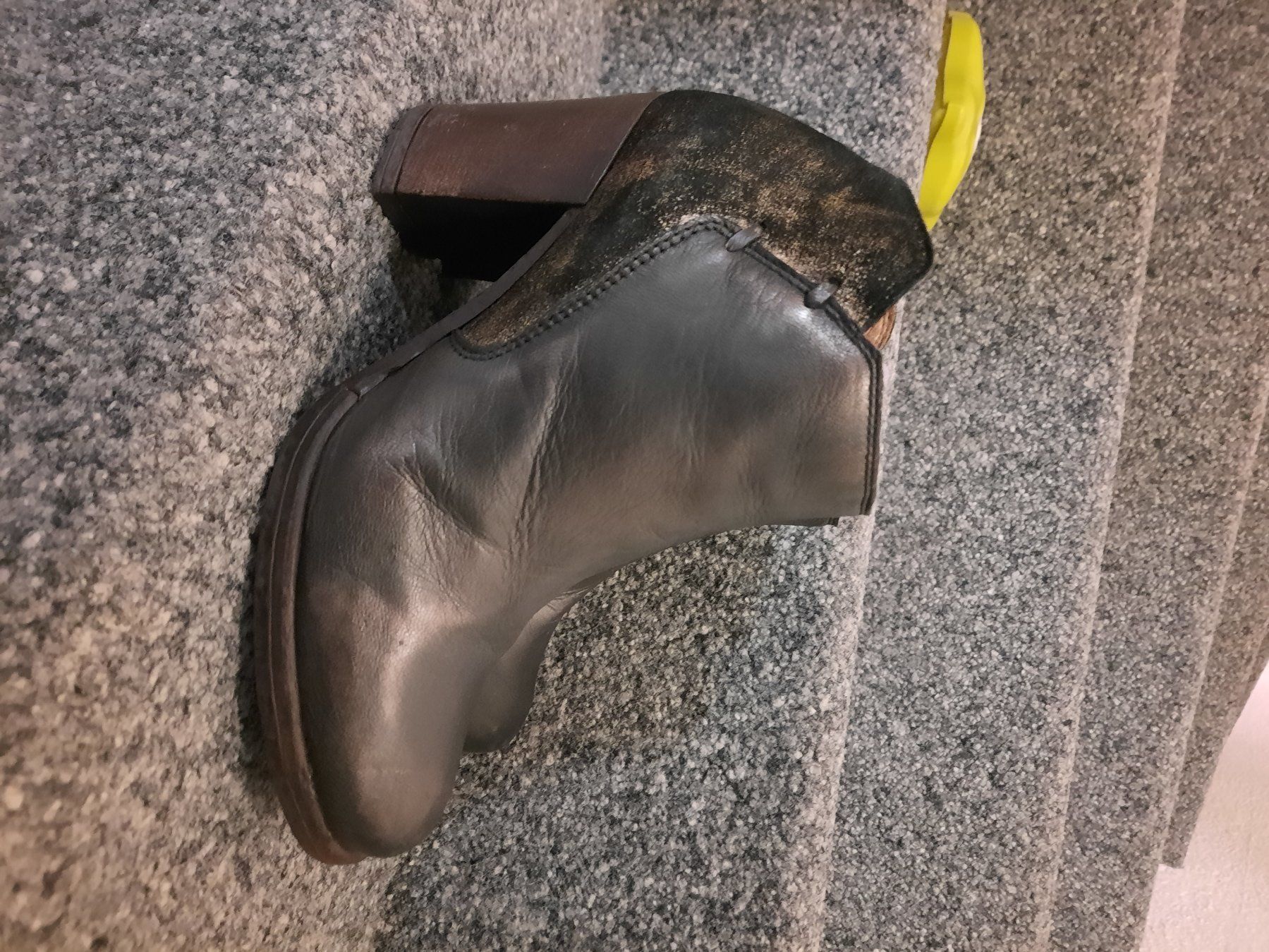 Scarpe da donna: Leder Stiefel gr.38 – Usato da Niederwil AG venduto da marciag 1