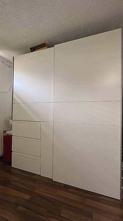 Armadi: Kleiderschrank – Usato da Uettligen venduto da Sha-Imo