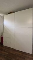 Kleiderschrank