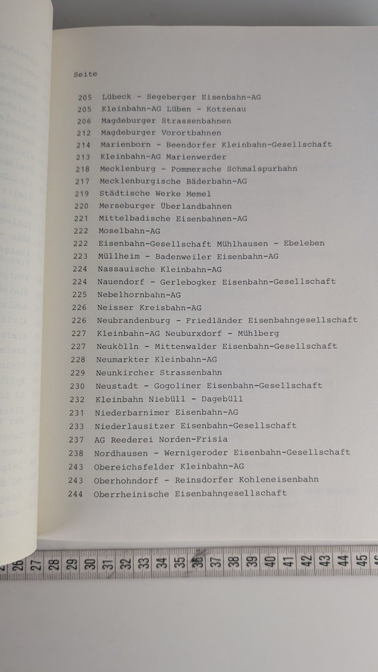 Livres: Handbuch Deutsche Aktiengesellschaften 1941 - Eisenbahnen – D'occasion à Zürich par axolottchen 7
