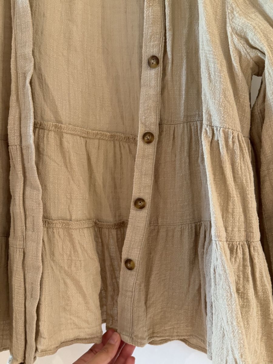 Zara Camicette: Zara Bluse Beige Gr. S. – Usato da Volketswil venduto da habibeoez 1