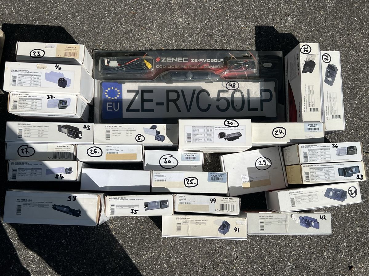 Alle Autoersatzteile: Diverse Rückfahrkameras – Neu und originalverpackt aus Männedorf von Dirk_Diggler_ 1