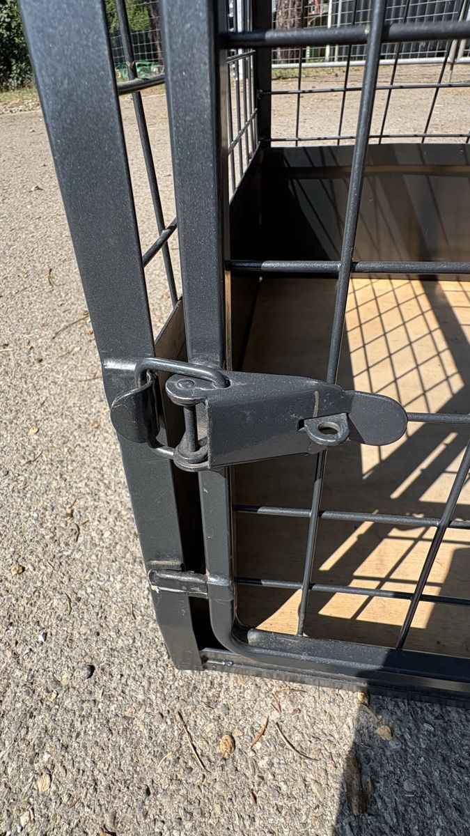 Meiko Gabbie, trasporto & Sicurezza: Hundebox abschliessbar – Usato da Uster venduto da dbli01 2