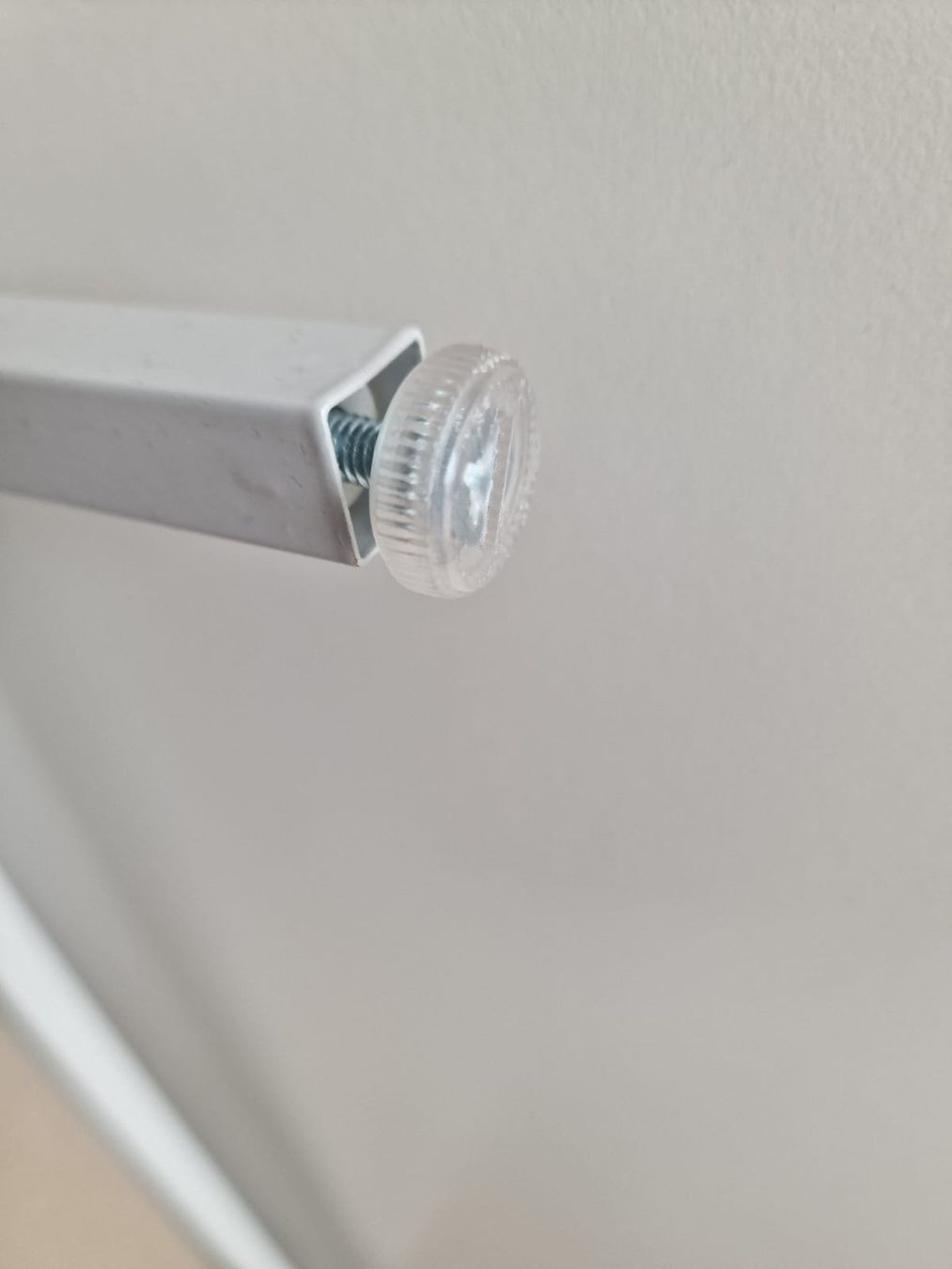 Scaffali: IKEA  4-stöckiges Metallregal x 2 – Usato da Meisterschwanden venduto da dan_7k2p 8